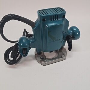 Makita Plunge Router MODEL 3620 115v 24000 rpm